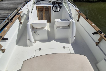 beneteau_05.jpg