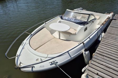 beneteau_07.jpg