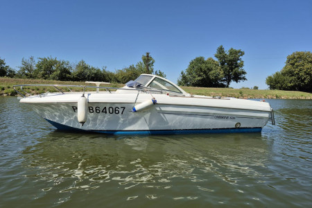 beneteau_09.jpg